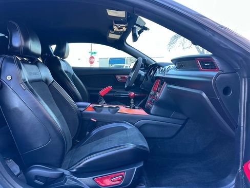 Used 2018 Ford Mustang Shelby GT350 w/ Electronics Package image 17