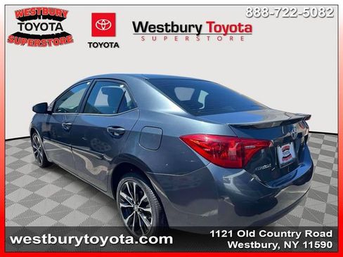 Used 2018 Toyota Corolla SE w/ Carpet Mat Package (TMS) FWD image 6