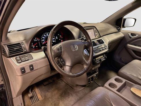 Used 2010 Honda Odyssey EX-L image 9