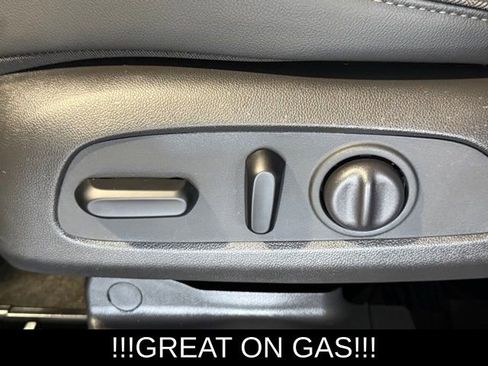 Used 2023 Buick Encore GX Select w/ Sport Touring Package image 26