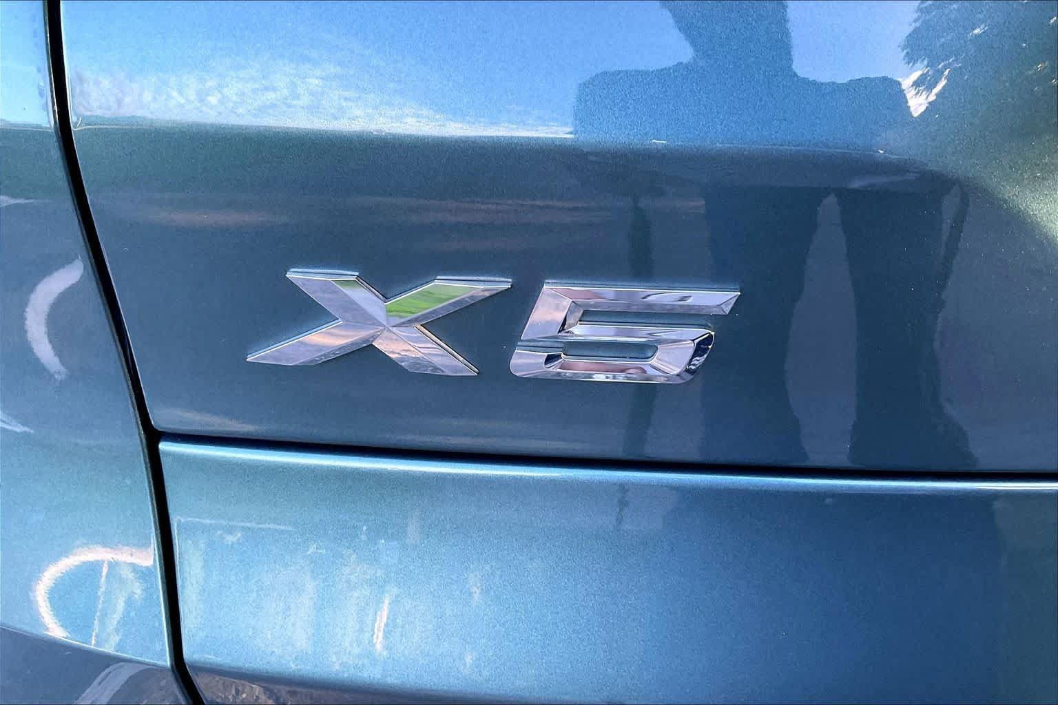 Used 2024 BMW X5 xDrive40i w/ Executive Package AWD/4WD image 9