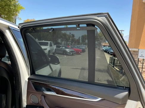 Used 2017 BMW X5 xDrive35i AWD/4WD image 23