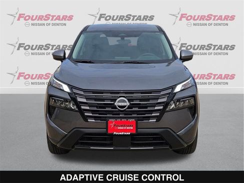 New 2026 Nissan Rogue SV image 10