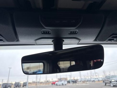 Used 2023 Jeep Gladiator Rubicon w/ Cold Weather Group image 24