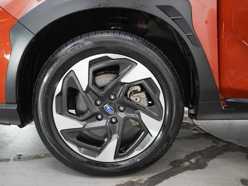 Used 2024 Subaru Crosstrek 2.5i Limited AWD/4WD image 28