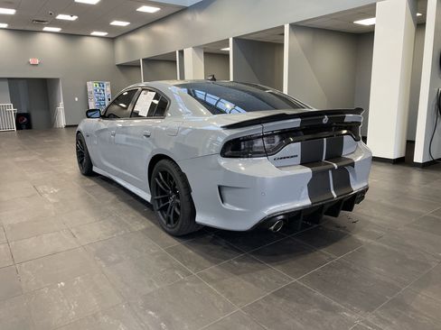Used 2022 Dodge Charger Scat Pack w/ Daytona Edition Group image 8