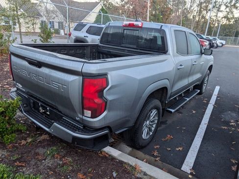 Used 2023 Chevrolet Colorado LT w/ LT Convenience Package II image 6