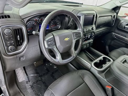 Used 2021 Chevrolet Silverado 1500 LTZ w/ LTZ Convenience Package II AWD/4WD image 19