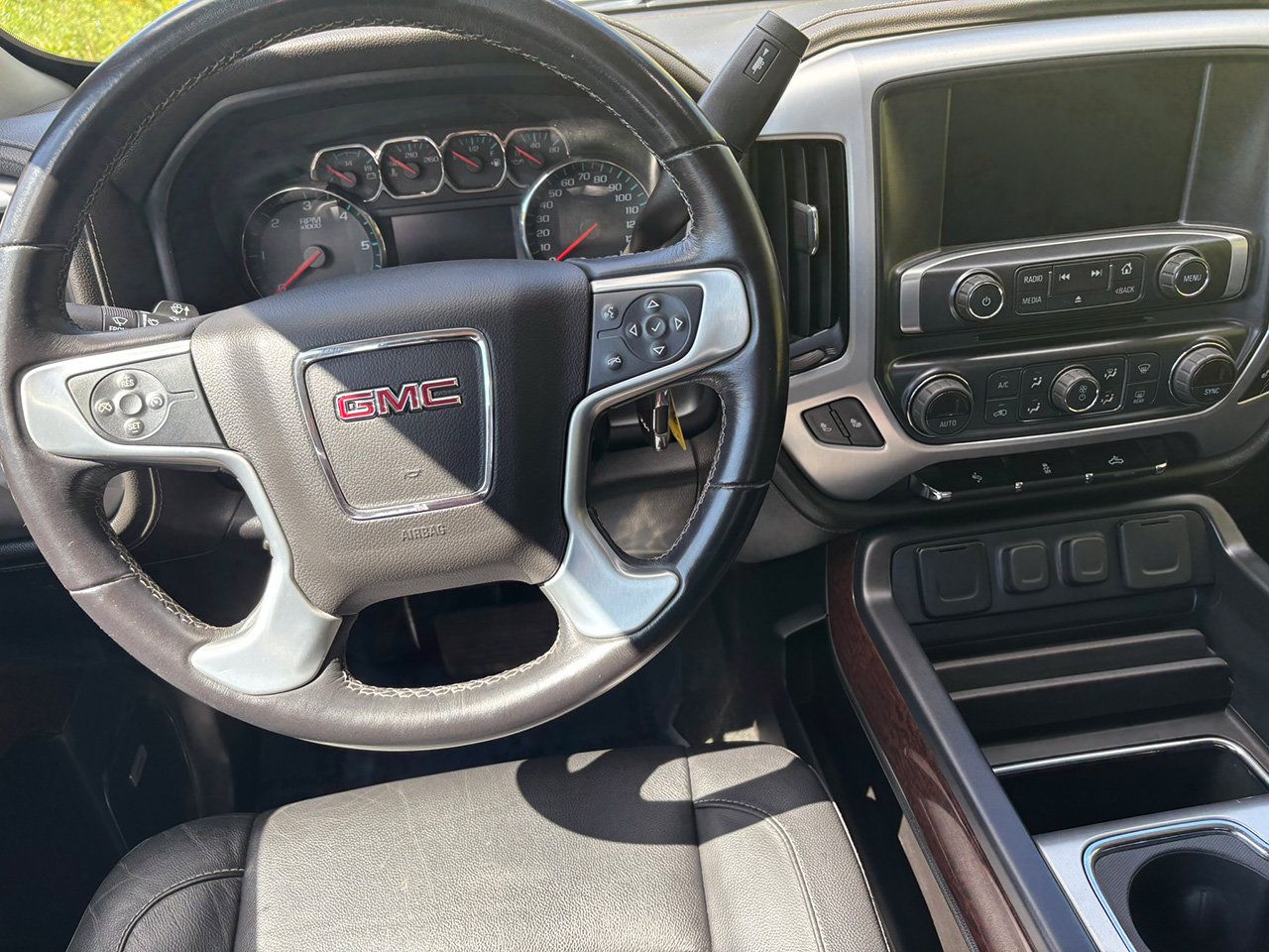 Used 2018 GMC Sierra 1500 SLT AWD/4WD image 14