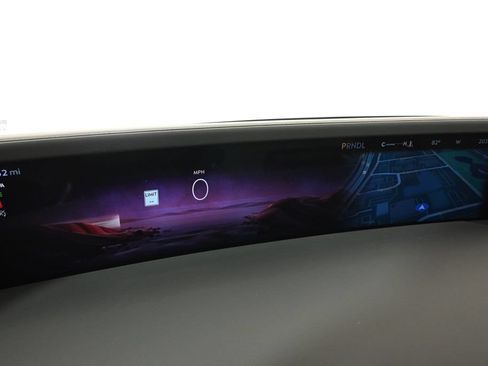 New 2026 Lincoln Nautilus Reserve AWD/4WD image 25
