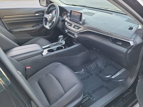 Certified 2024 Nissan Altima 2.5 SV image 15