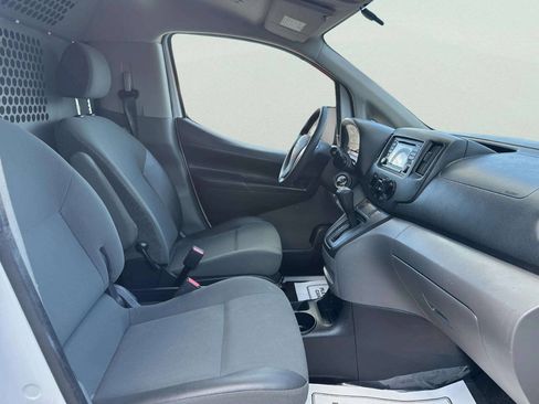 Used 2018 Chevrolet City Express LS FWD image 21