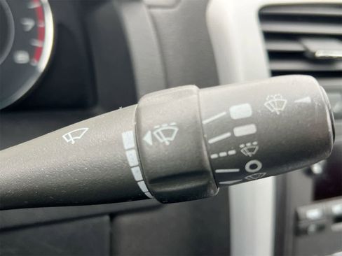 Used 2007 Pontiac Torrent 2WD w/ Preferred Package image 25