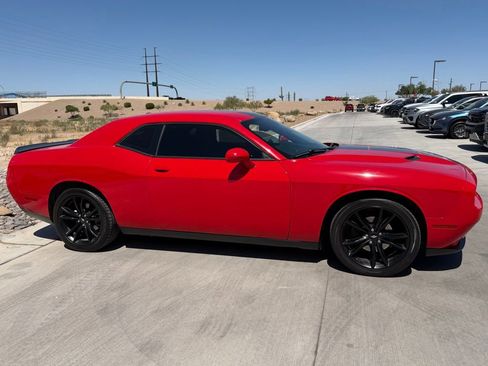 Used 2017 Dodge Challenger SXT w/ Blacktop Package RWD image 5