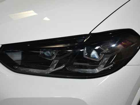 Used 2023 BMW X4 M40i AWD/4WD image 57