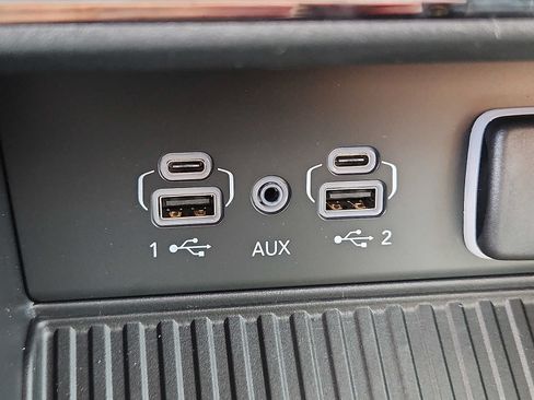 New 2026 Jeep Grand Cherokee Limited AWD/4WD image 16