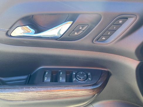 Used 2020 GMC Acadia Denali image 22