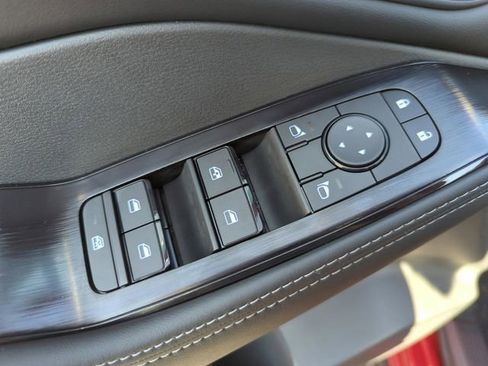 New 2026 Nissan Rogue SV image 25