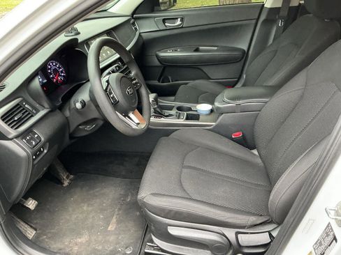 Used 2019 Kia Optima LX FWD image 10