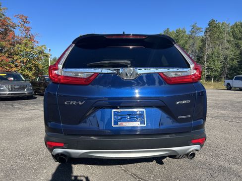 Used 2019 Honda CR-V Touring image 4