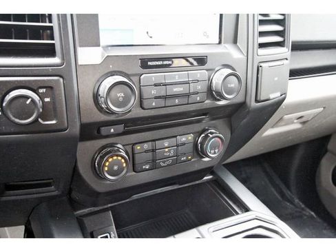 Used 2018 Ford F150 XL w/ Equipment Group 101A Mid image 25