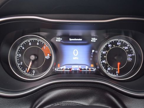 Used 2020 Jeep Cherokee Limited AWD/4WD image 20