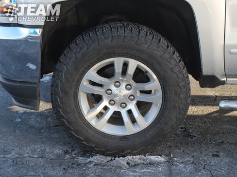 Used 2019 Chevrolet Silverado 1500 LT w/ All Star Edition image 30