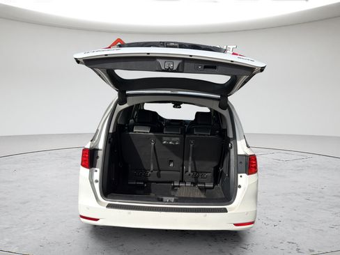 Used 2023 Honda Odyssey Elite image 45