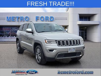 Used 2017 Jeep Grand Cherokee Limited w/ Luxury Group II