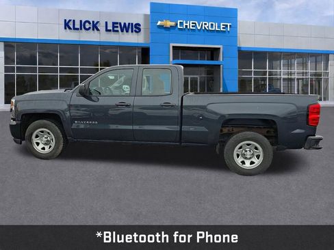 Used 2018 Chevrolet Silverado 1500 W/T w/ Trailering Package image 4