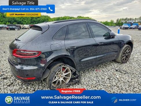 Used 2015 Porsche Macan Turbo AWD/4WD image 4