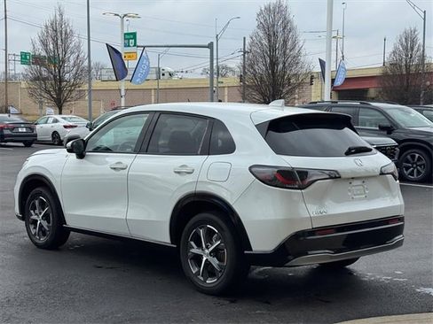 Certified 2023 Honda HR-V EX-L image 9