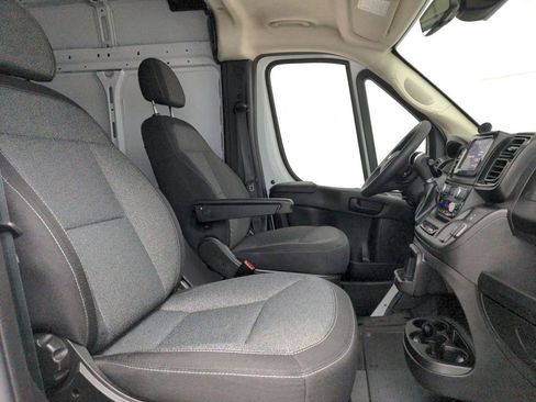 Used 2023 RAM ProMaster 3500 FWD image 34