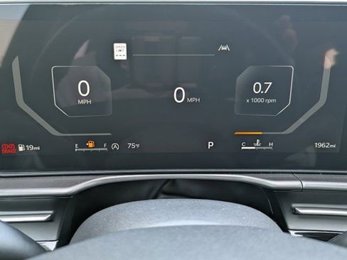 Used 2026 Kia Sportage SX FWD image 23