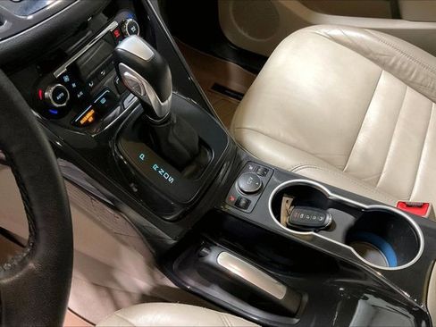 Used 2015 Ford Escape Titanium image 17
