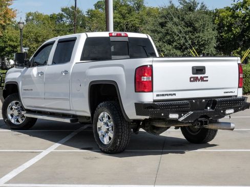 Used 2015 GMC Sierra 3500 Denali w/ Duramax Plus Package image 11