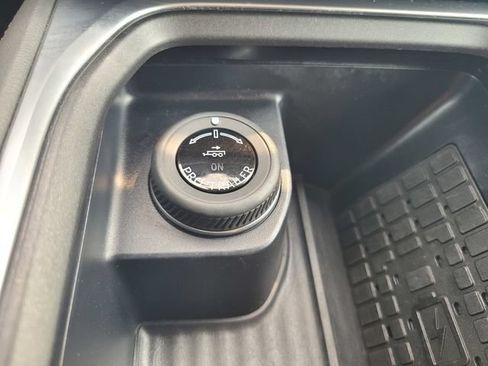 Certified 2025 Ford Expedition Active RWD image 25