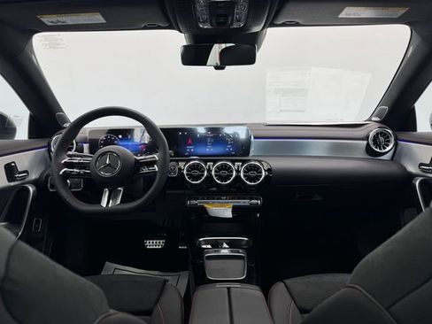 New 2025 Mercedes-Benz CLA 250 image 6