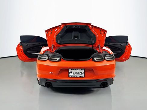 Used 2019 Chevrolet Camaro LT w/ RS Package image 24