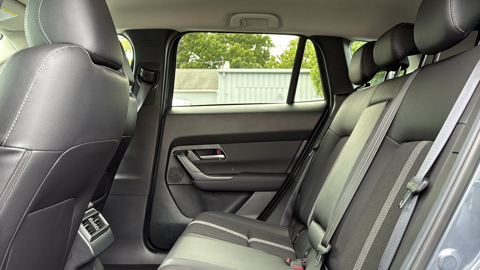 Used 2025 MAZDA CX-50 AWD 2.5 S w/ Cargo Package image 21