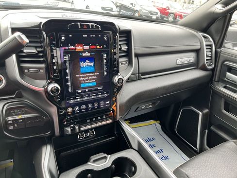 Used 2020 RAM 3500 Laramie image 12