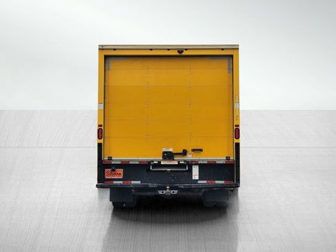 Used 2019 GMC Savana 3500 Extended w/ Driver Convenience Package image 6