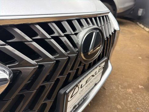 New 2025 Lexus ES 350 w/ Premium Package image 24