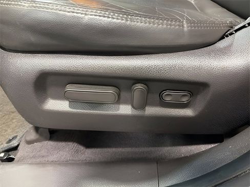 Used 2011 Hyundai Santa Fe Limited image 13