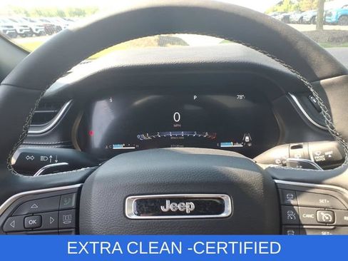 Certified 2024 Jeep Grand Cherokee Altitude AWD/4WD image 19