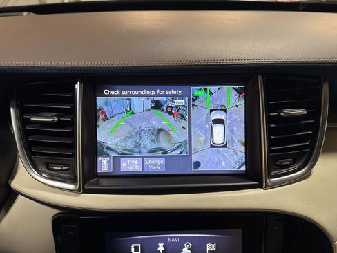 Used 2019 INFINITI QX50 Essential image 25