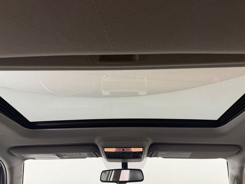 Used 2016 Toyota 4Runner Limited AWD/4WD image 17