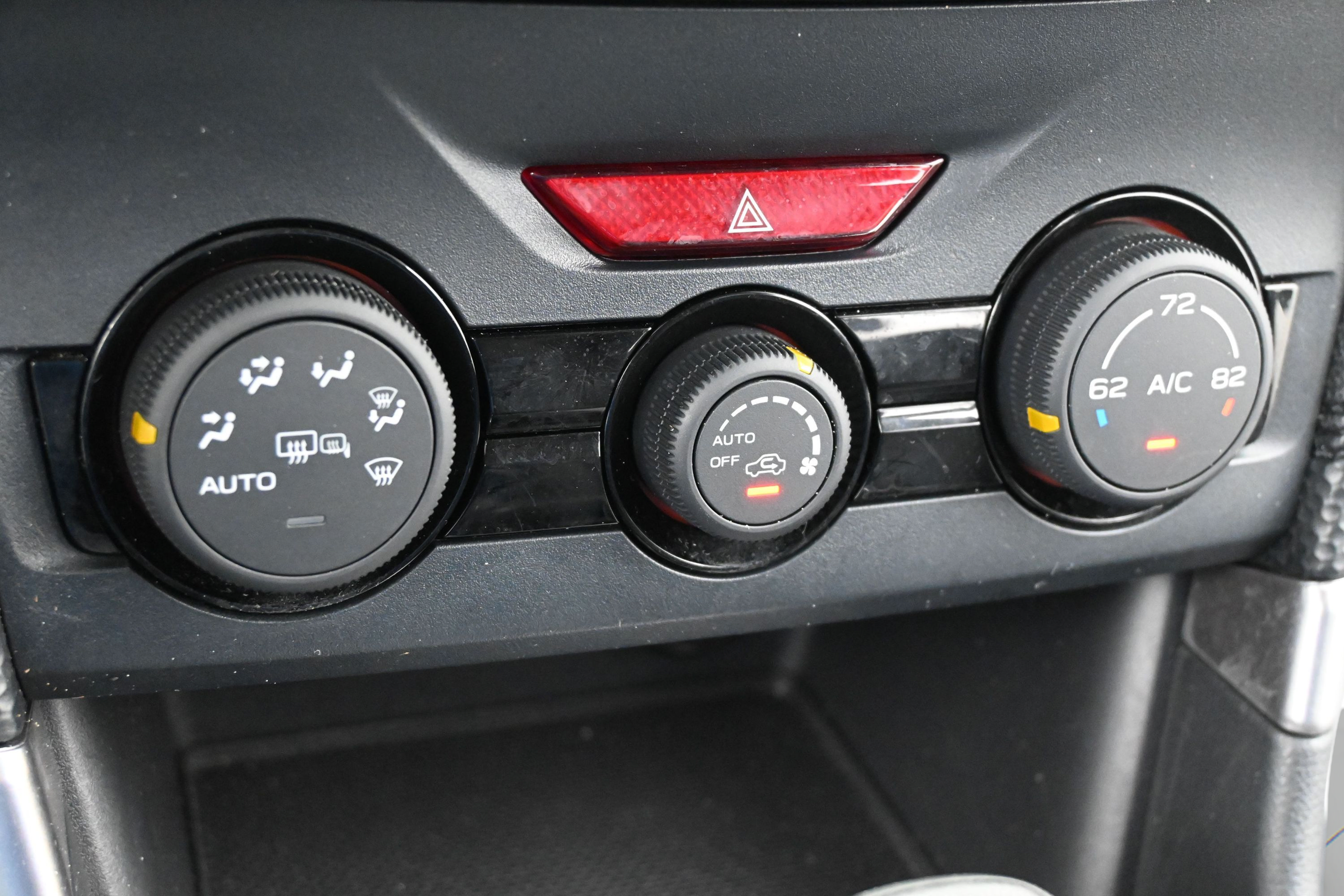 Used 2023 Subaru Forester Premium AWD/4WD image 19