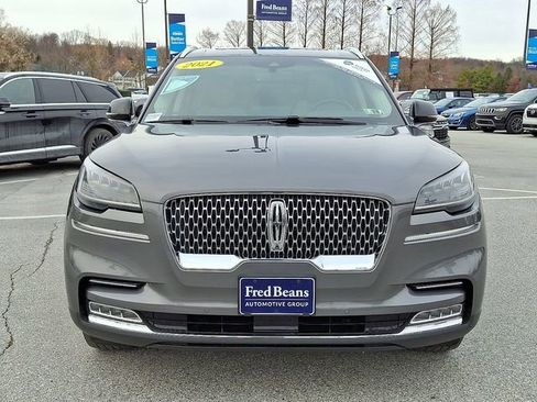 Used 2021 Lincoln Aviator Reserve w/ Elements Package Plus image 4