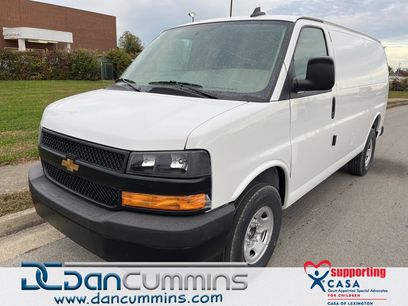 New 2025 Chevrolet Express 3500